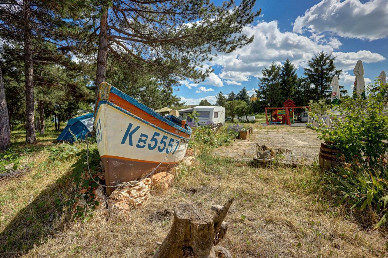 Camping Saint George Topola Esterno foto